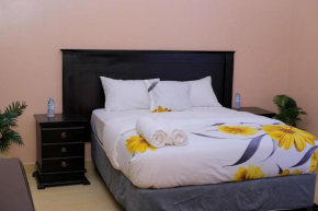 Dreamy Den Suites Kiwatule